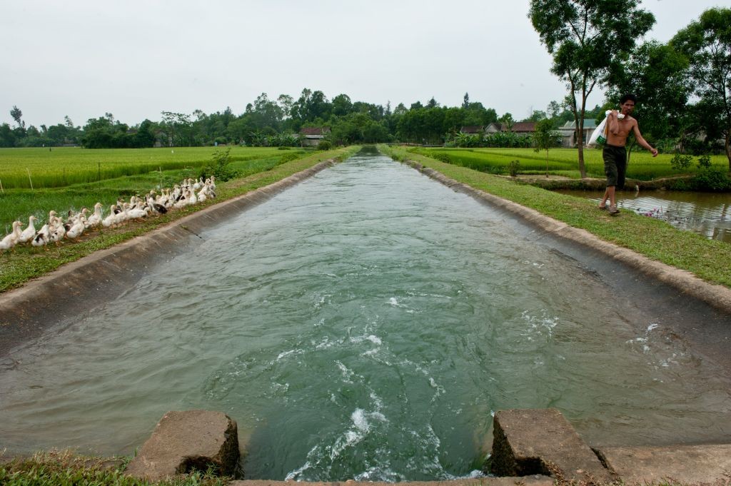 ​80% of water in Asia is used for irrigation, with huge competition for the resource in the face of growing populations, urbanization, changing diets, and the threat of climate change. An irrigation canal in Viet Nam. Photo accessed from ADB website. http://www.adb.org/news/adb-launches-youth-video-competition-who-s-growing-tomorrow-s-food